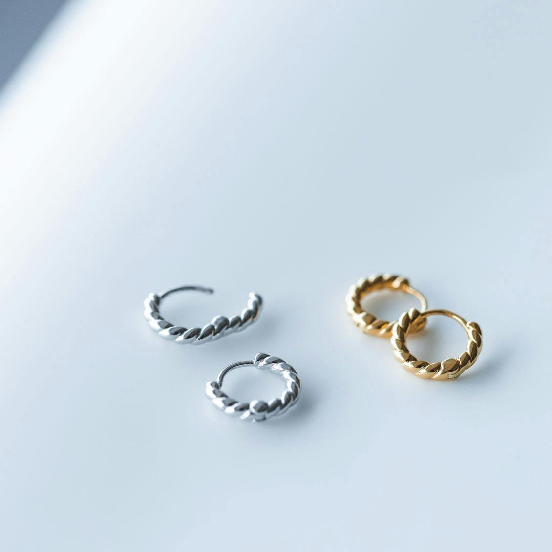 DAUGHTERS JEWELRY / ピアス / ツイストフープ - 北欧、暮らしの道具店