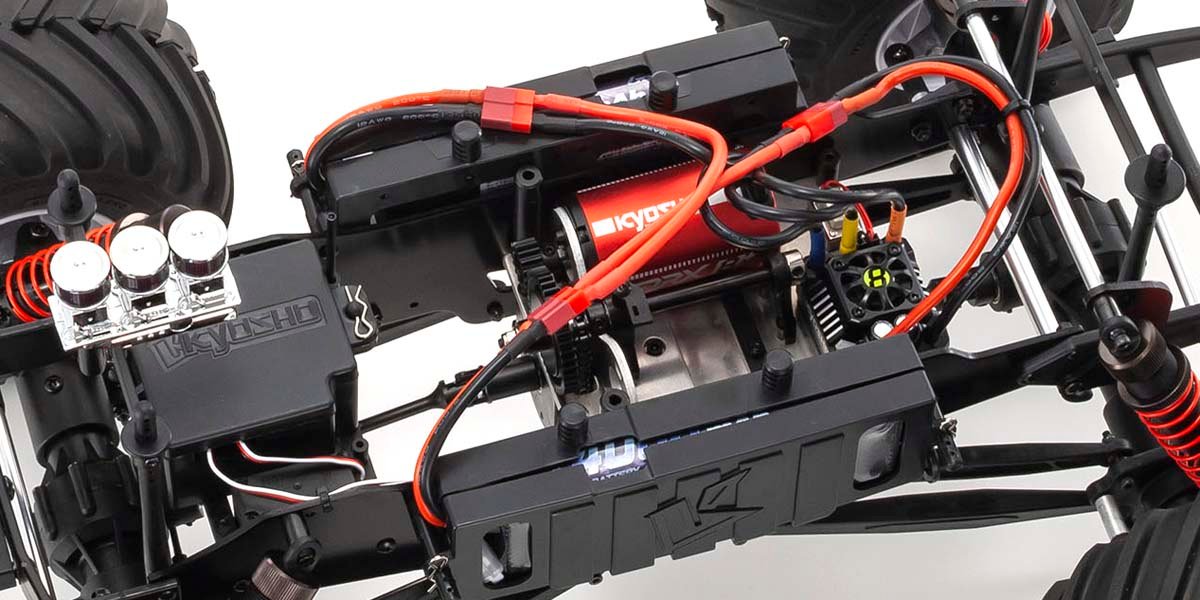 1/8スケール ラジオコントロール ブラシレスモーターパワード 4WD
