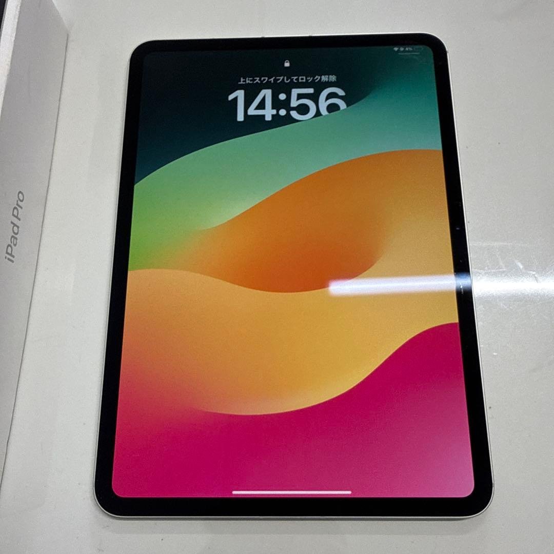 iPodPro 11インチ　M4 256GB Wi-fi+ Cellular