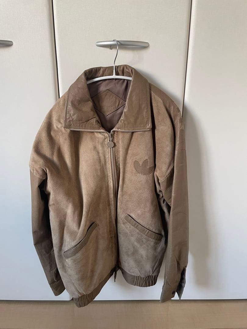 アディダス　スエード風ジャケット 海外限定 adidas 巳年 トラック スエード ジャケット CTT TRACK TOP