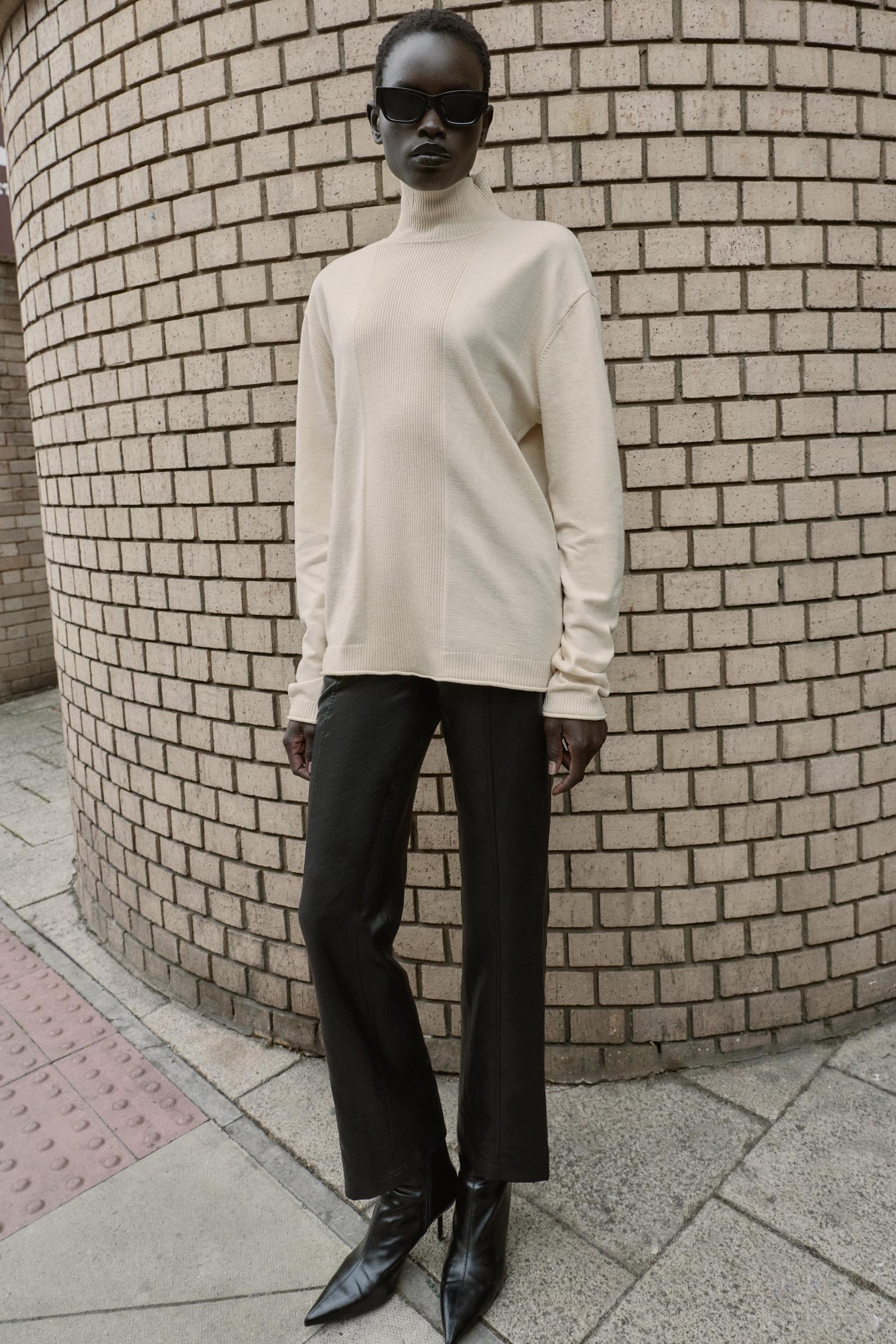 OVERSIZED KNIT JUMPER - Mid-ecru | ZARA United States